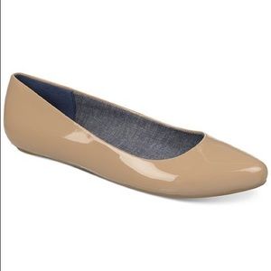Dr. Scholl’s Nude Flats